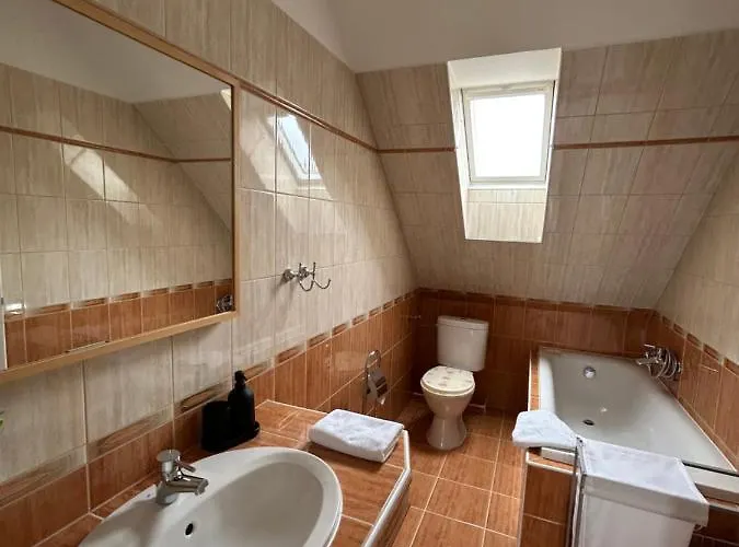 Villa Hegyalja Balatonkenese