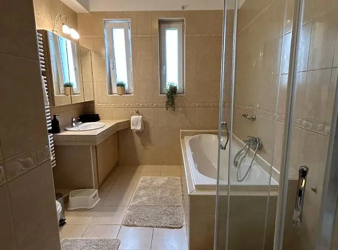 Hegyalja Villa Balatonkenese