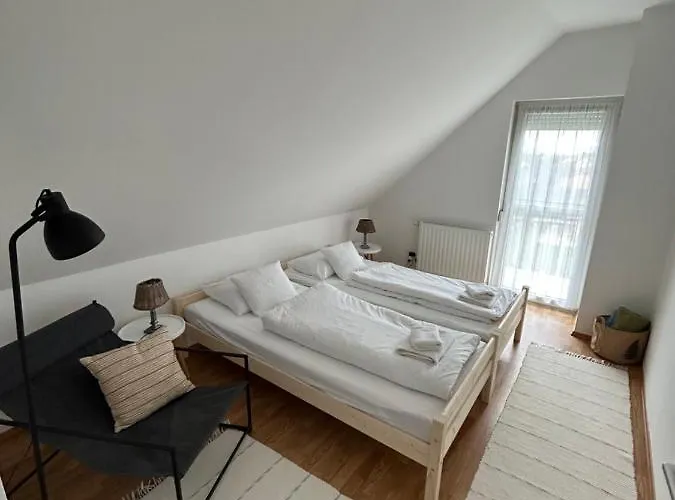 Hegyalja Villa Balatonkenese